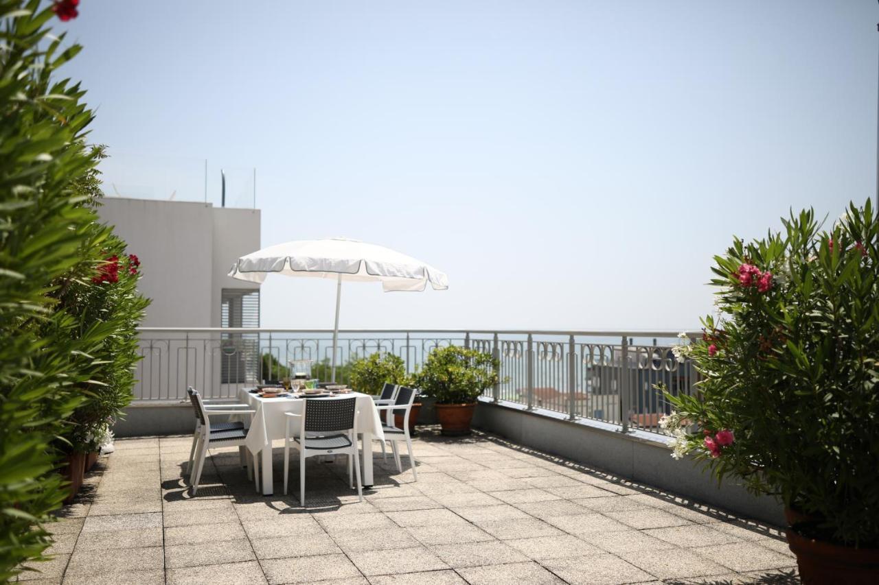 Residence Mariavittoria Lido di Jesolo Exterior foto