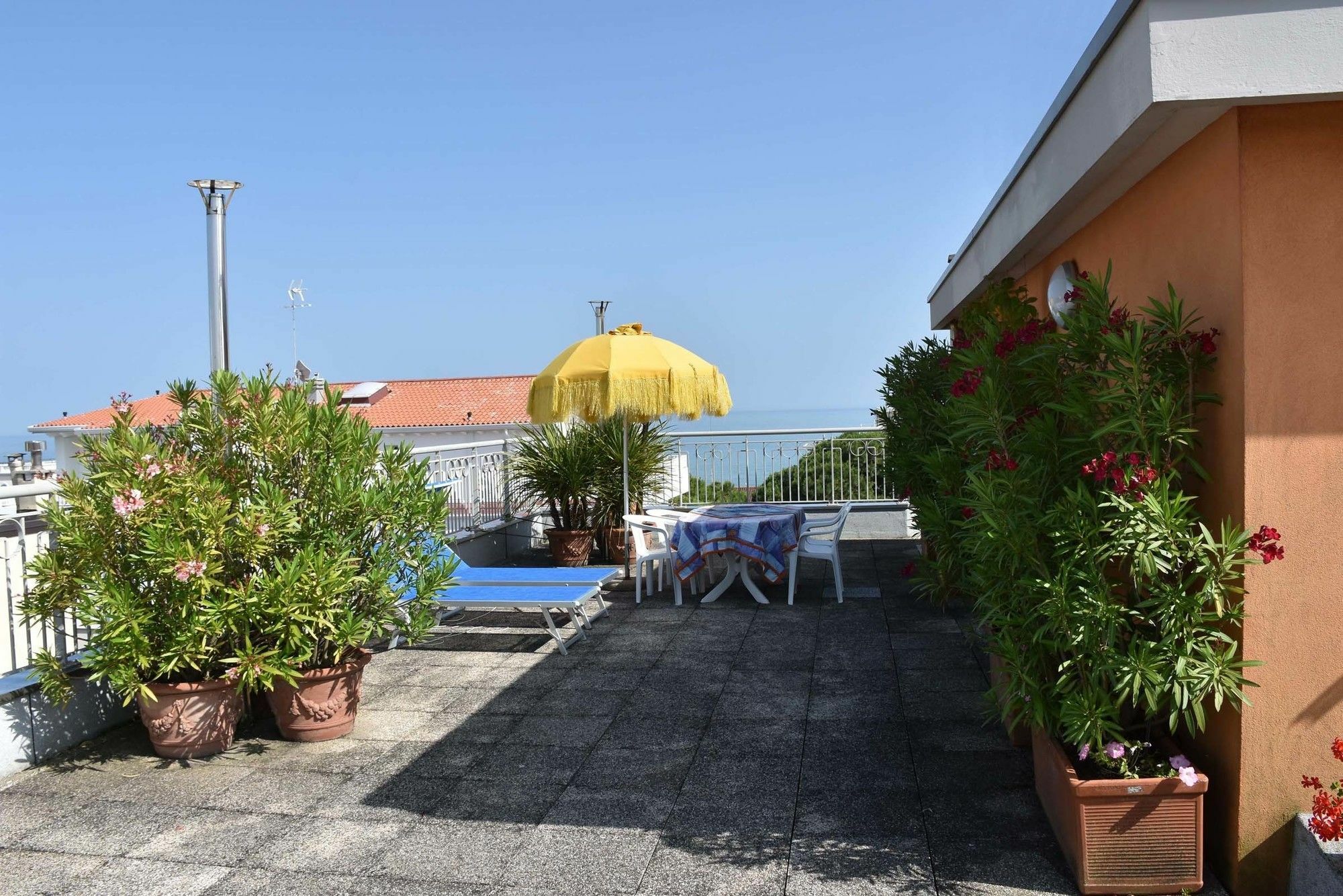Residence Mariavittoria Lido di Jesolo Exterior foto